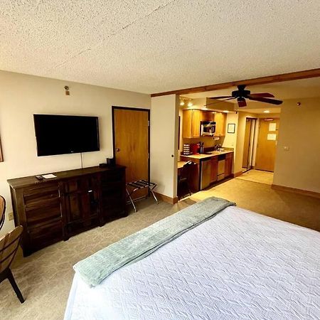 Apartmán Mt Cb Mountain Side With King Bed, Hot Tub, Pool & Kitchen! Crested Butte Exteriér fotografie