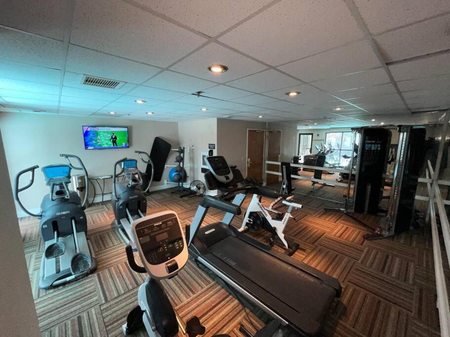 Apartmán Mt Cb Mountain Side With King Bed, Hot Tub, Pool & Kitchen! Crested Butte Exteriér fotografie