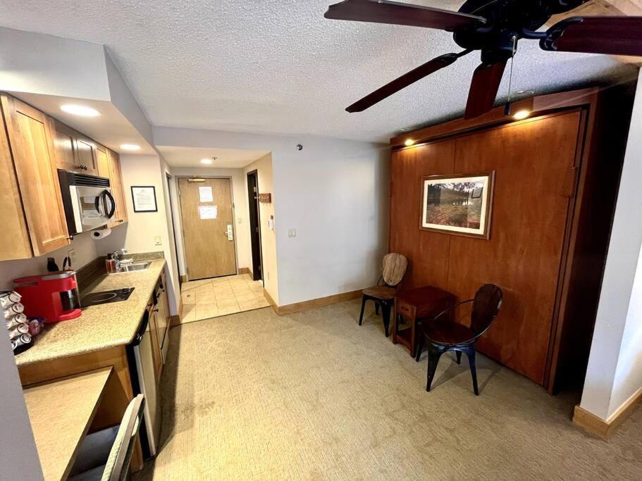 Apartmán Mt Cb Mountain Side With King Bed, Hot Tub, Pool & Kitchen! Crested Butte Exteriér fotografie
